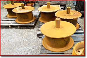 turning rollers to be blasted 